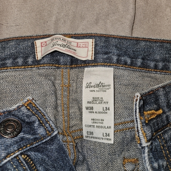 Levi Strauss jeans‎ - Picture 3 of 6
